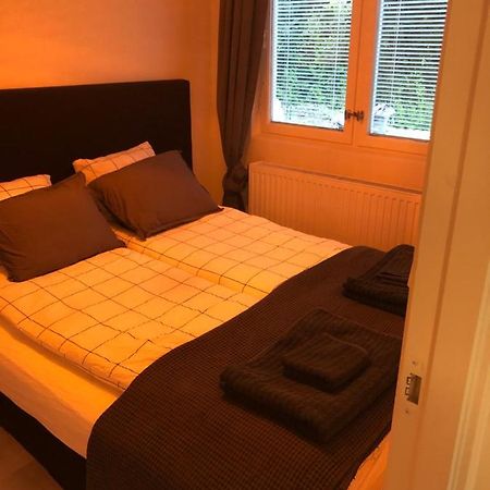 A Beautiful One Bedroom Apartment Stockholm Exteriör bild