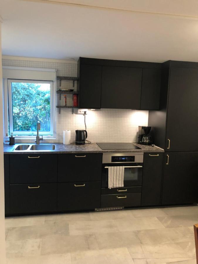 A Beautiful One Bedroom Apartment Stockholm Exteriör bild